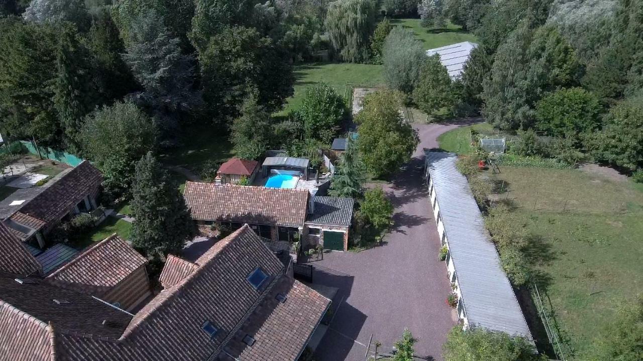 Готель Le Paddock Du Val De Lys Blessy Екстер'єр фото
