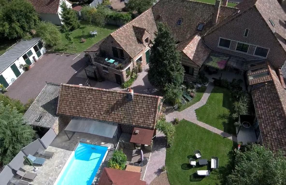 Готель Le Paddock Du Val De Lys Blessy Екстер'єр фото